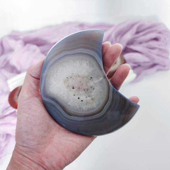 Large Druzy Agate Flat Moon Crystal Carving - Picture 9 of 10